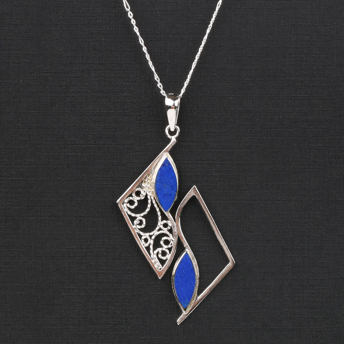 Antique Design Afghan Women Lapis Necklace