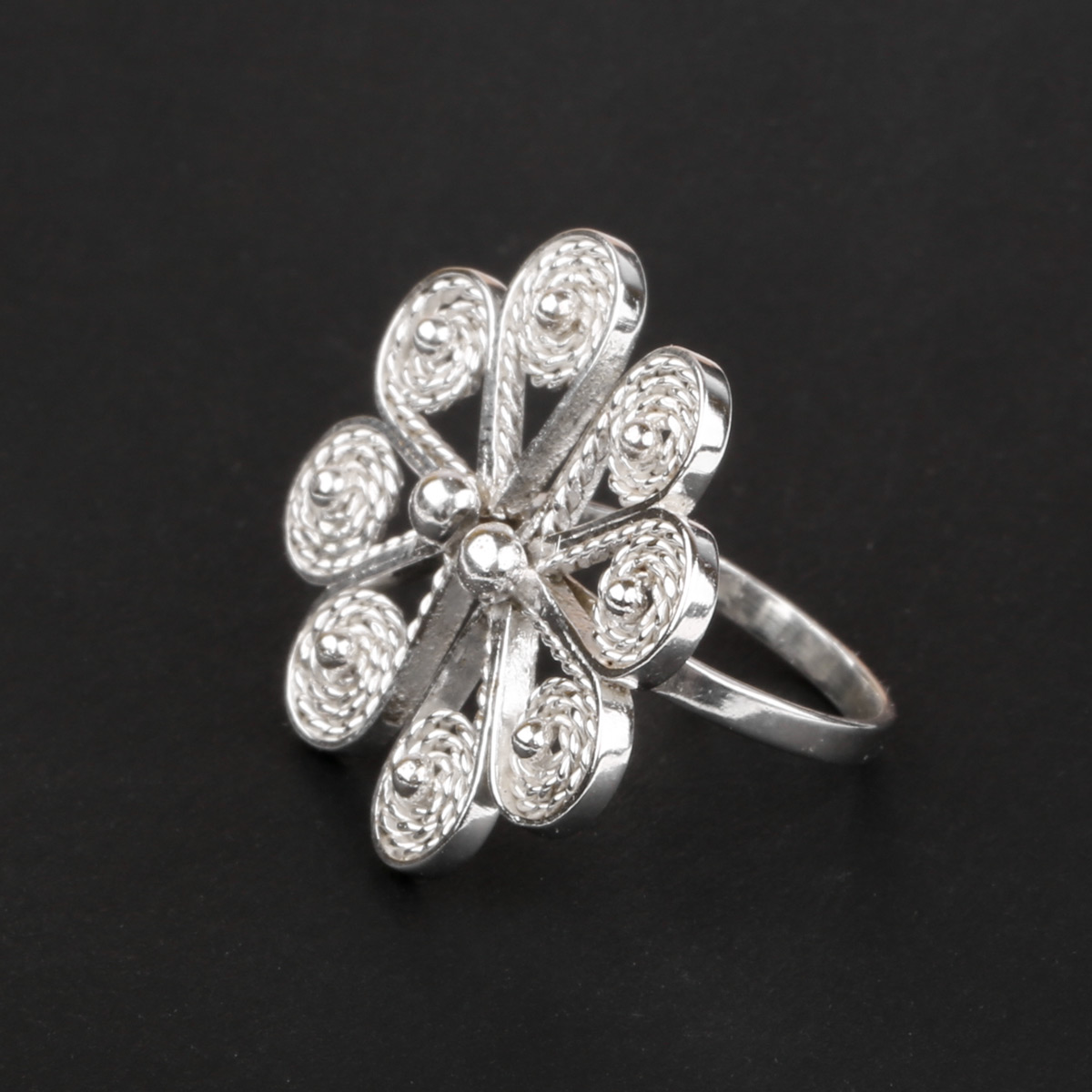 Malila Design Women's Ring| Flower Shape Ring