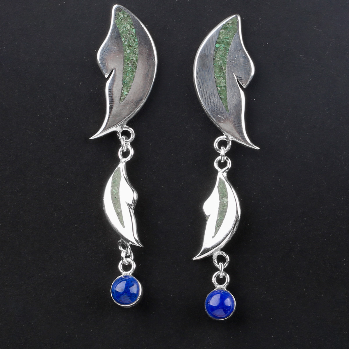 Leaf Design Jewelry Set of Necklace & Earrings