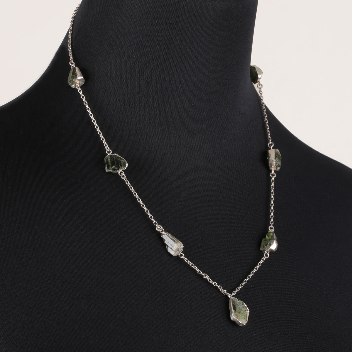 Chain Silver Locket | Beruj Stone Pendant