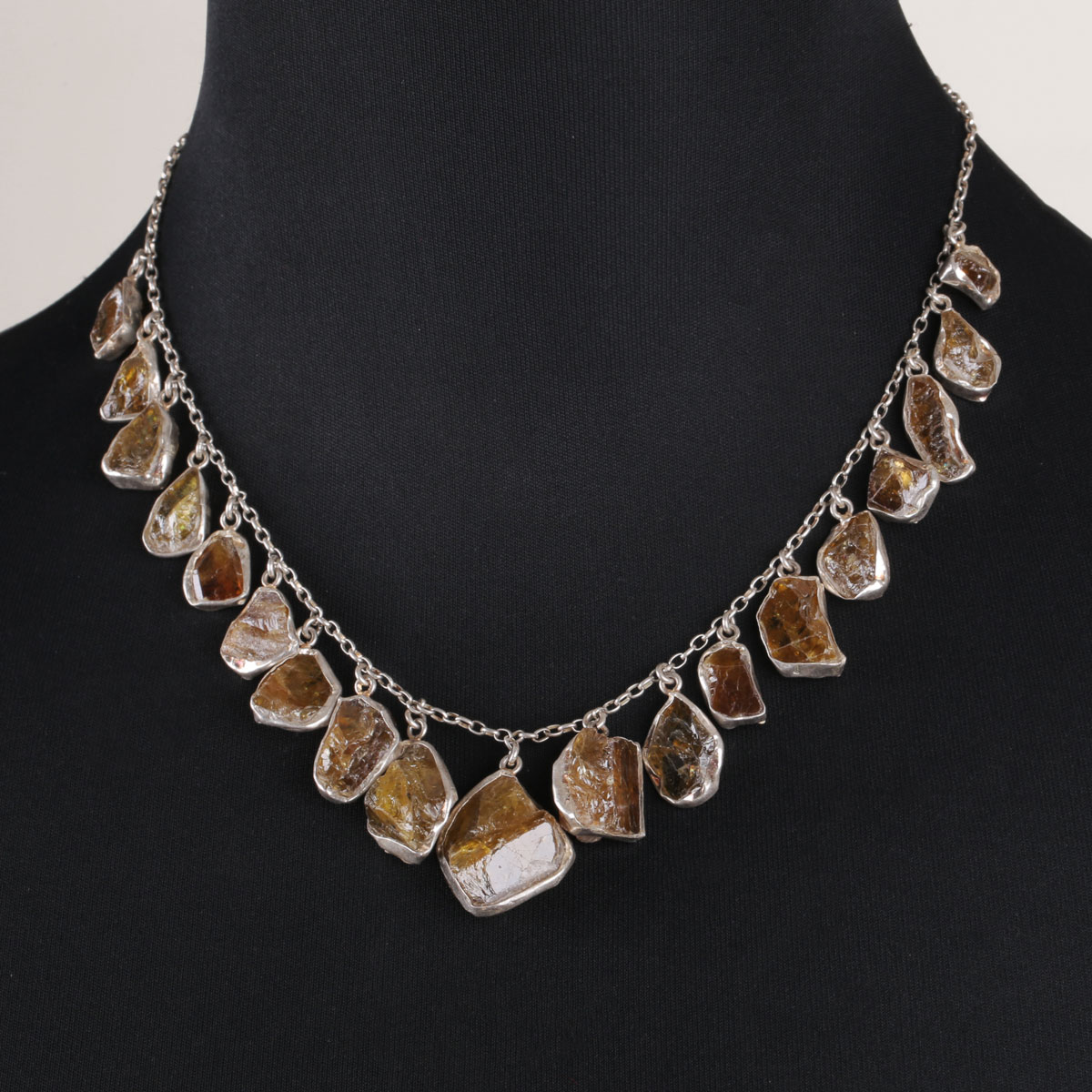 Garnet Necklace | Silver Carm Pendant