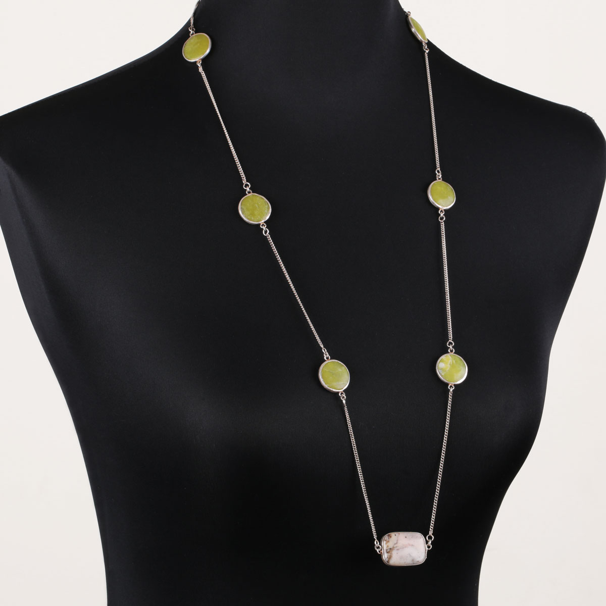 Jade Stone Necklace | Station Necklace