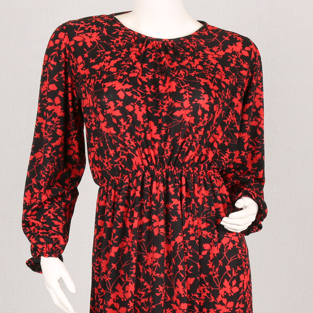 All-Over Printed Maxi | Cuff Sleeve Pleated Maxi