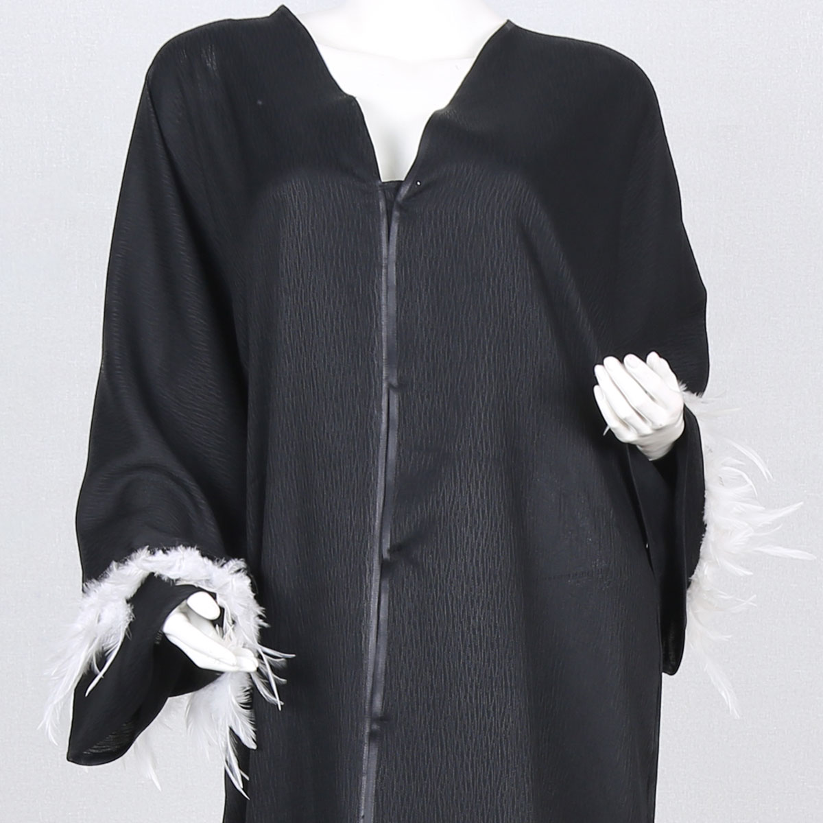 Black Modern Abaya | Silk Hijab With Fur Sleeves 