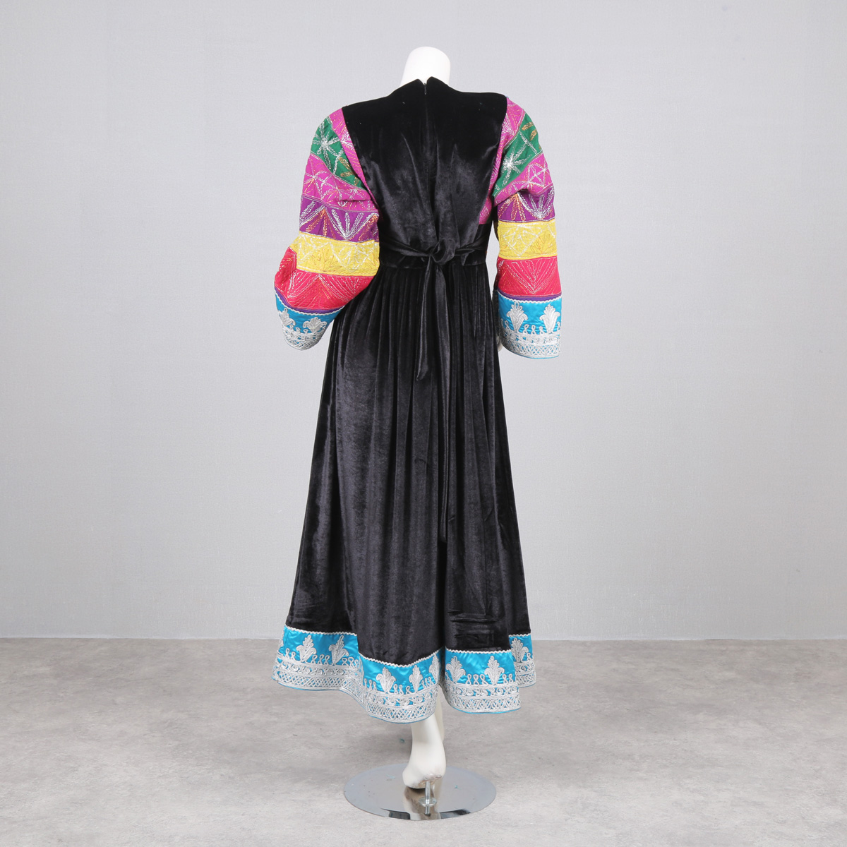 Black Velvet Sunray Pleated Maxi | Gande Afghani 