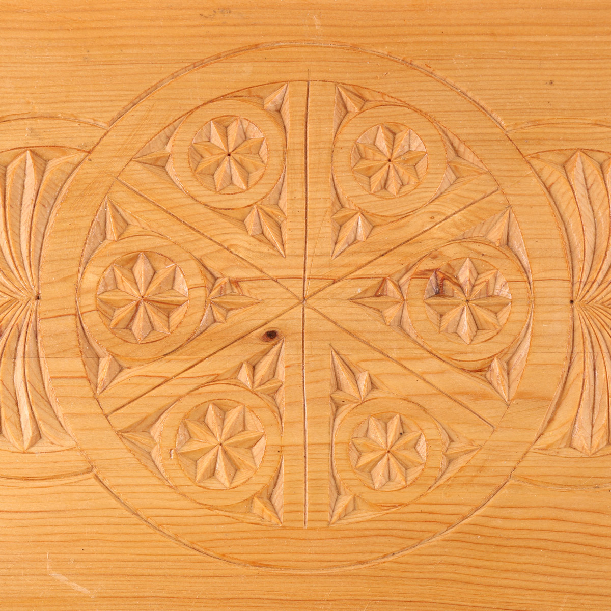 Archa Wooden Tray with Curled Edge | Nuristan Design Tray