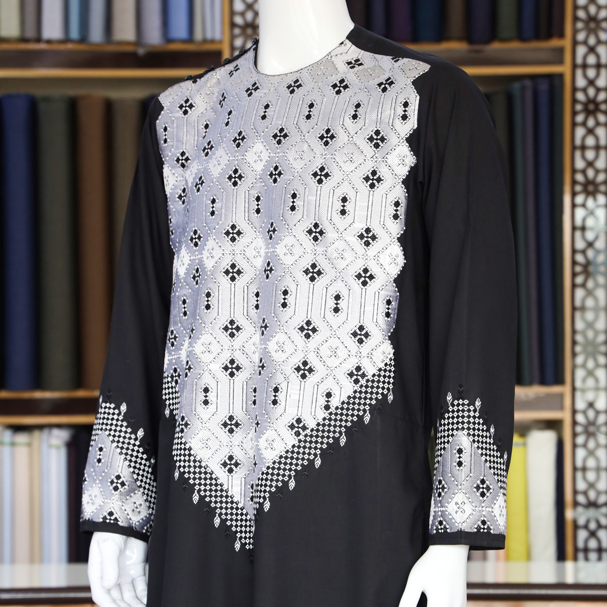 Afghan Men's Cloths, Traditional Perahan Tunban Black