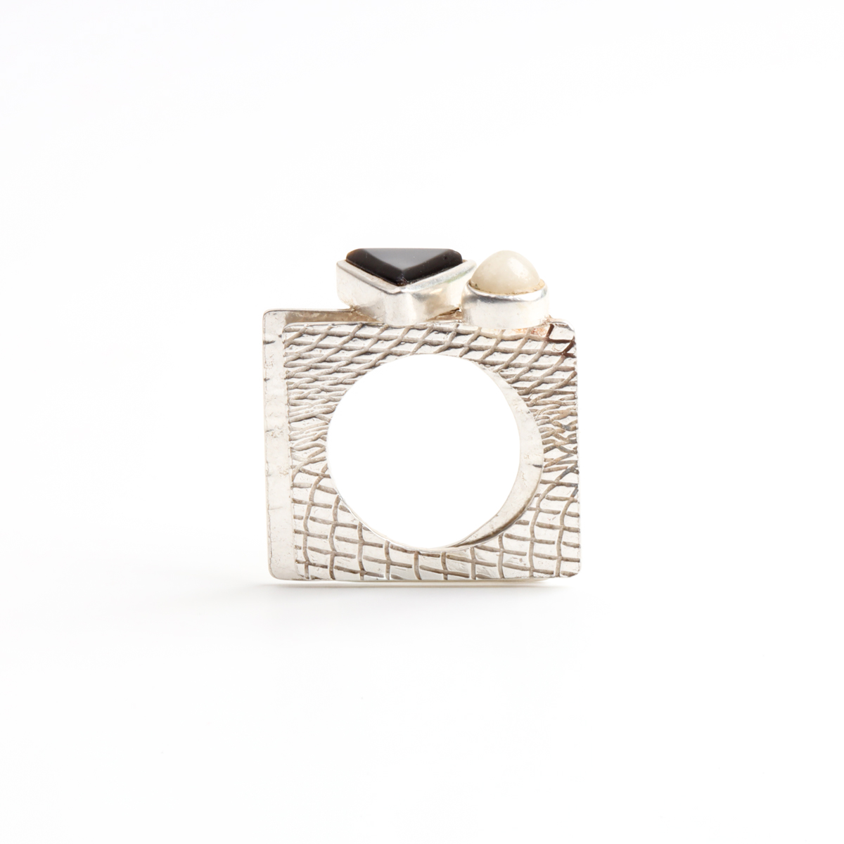 Handcrafted Silver Ring with Black & White Agate for women