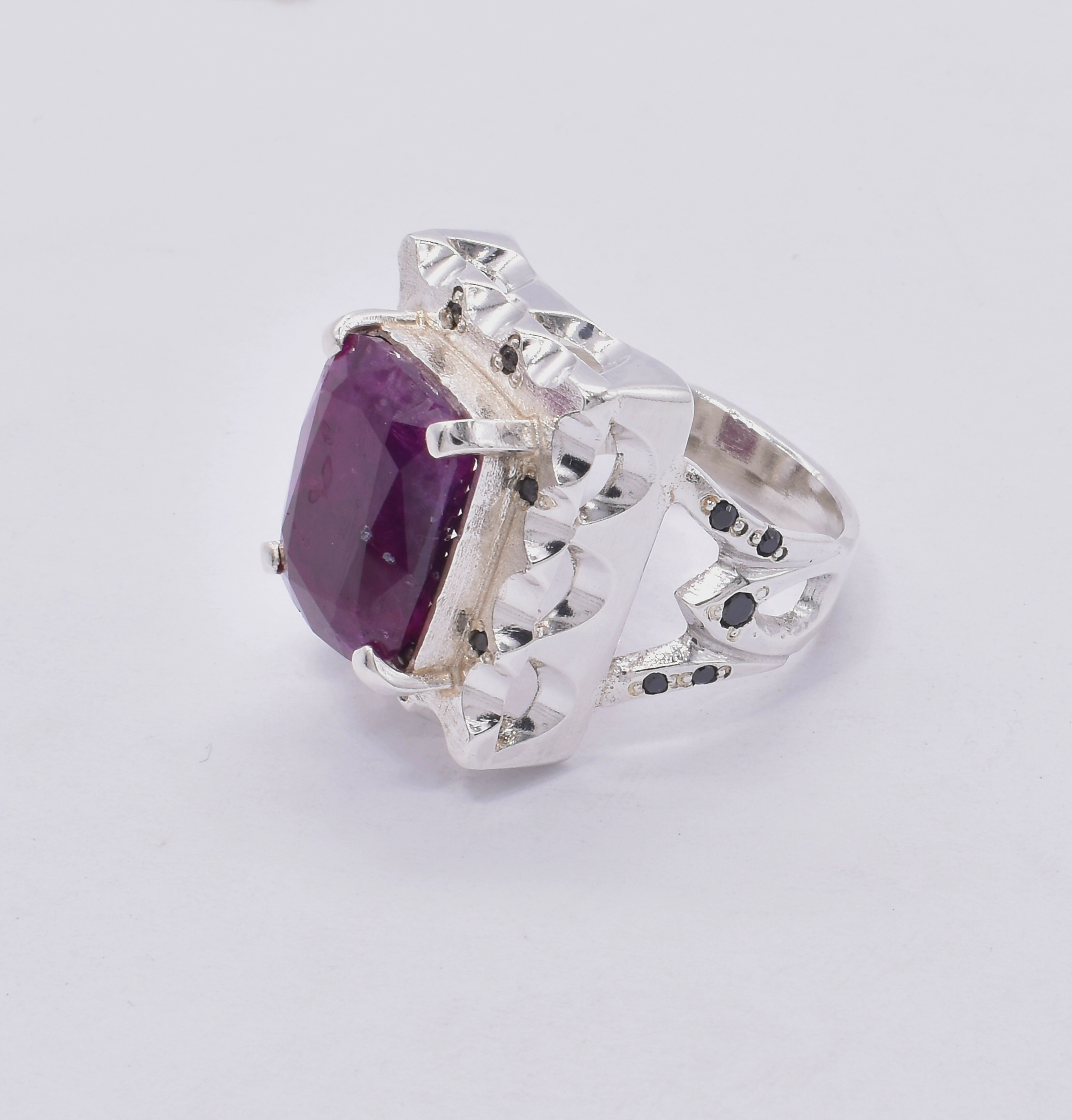 Jagdelac Ruby Stone Silver Ring | Handmade Emerald Style Ring