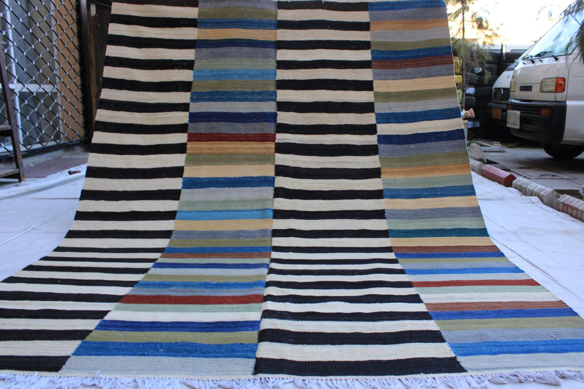 Beautiful Design Handmade Chobrang Natural Color Kilim