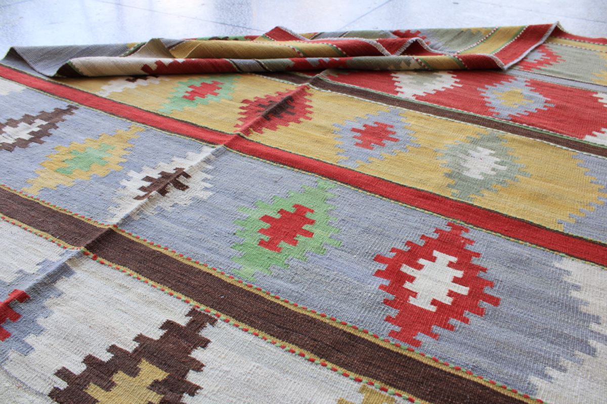 Beautiful Design Handmade Chobrang Kilim