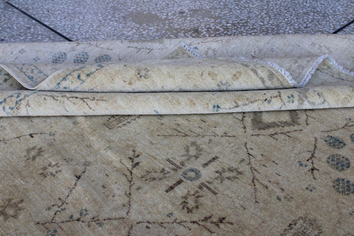 Stunning Antique White Chobi Rug 
