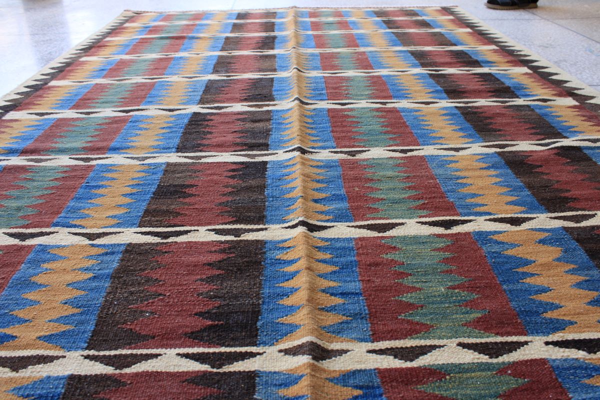Stunning Handmade Chobrang Kilim