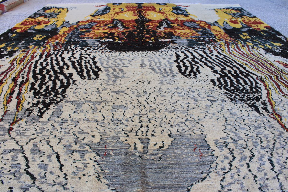Stunning New Modern Design Chobrang Carpet