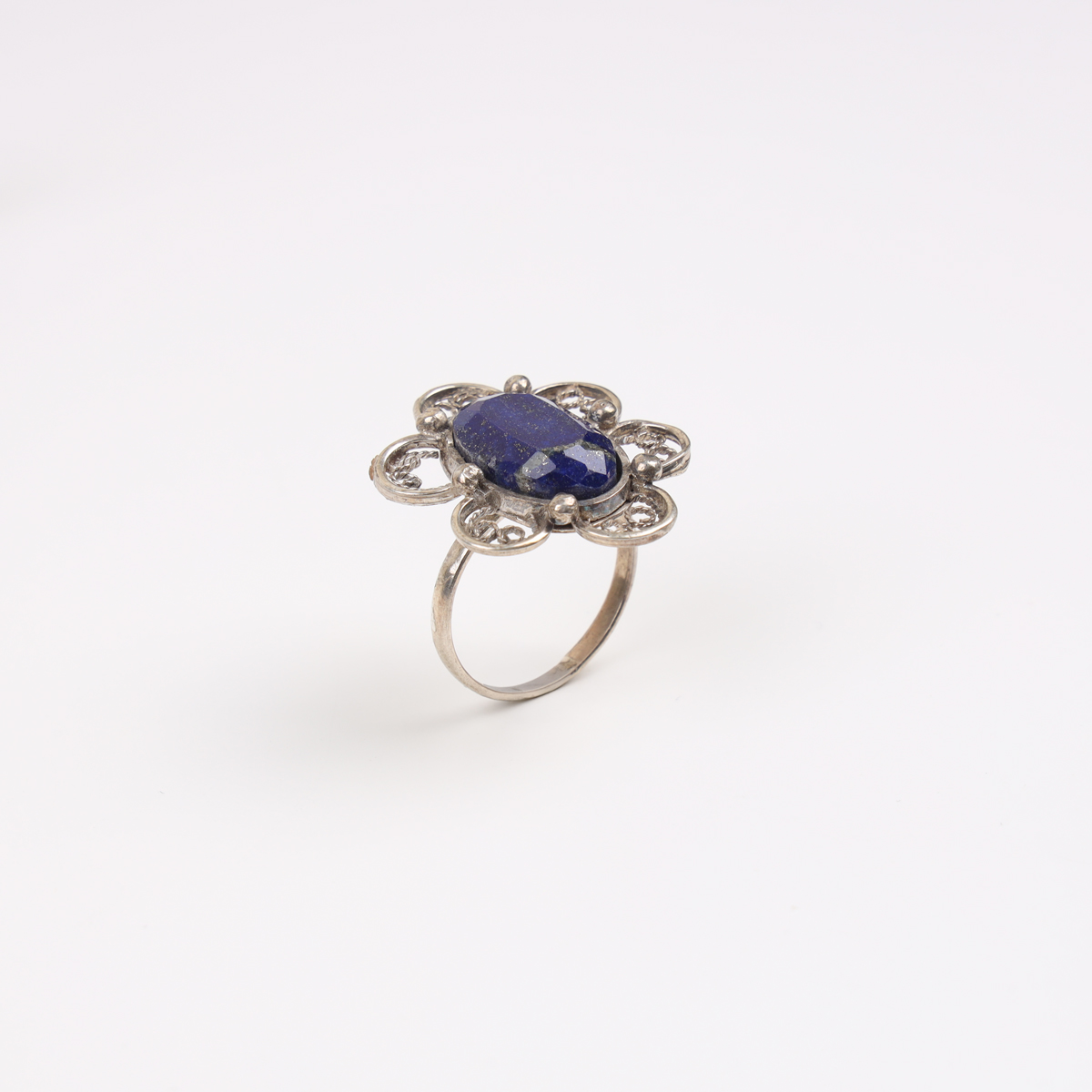 Flower Lapis Ring