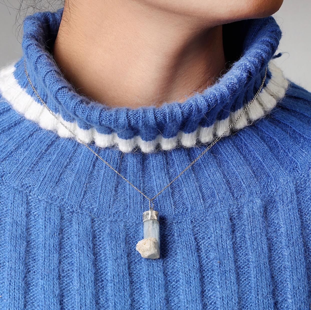 Aquamarine Tube-light Pendant | Silver Drop Chain Locket