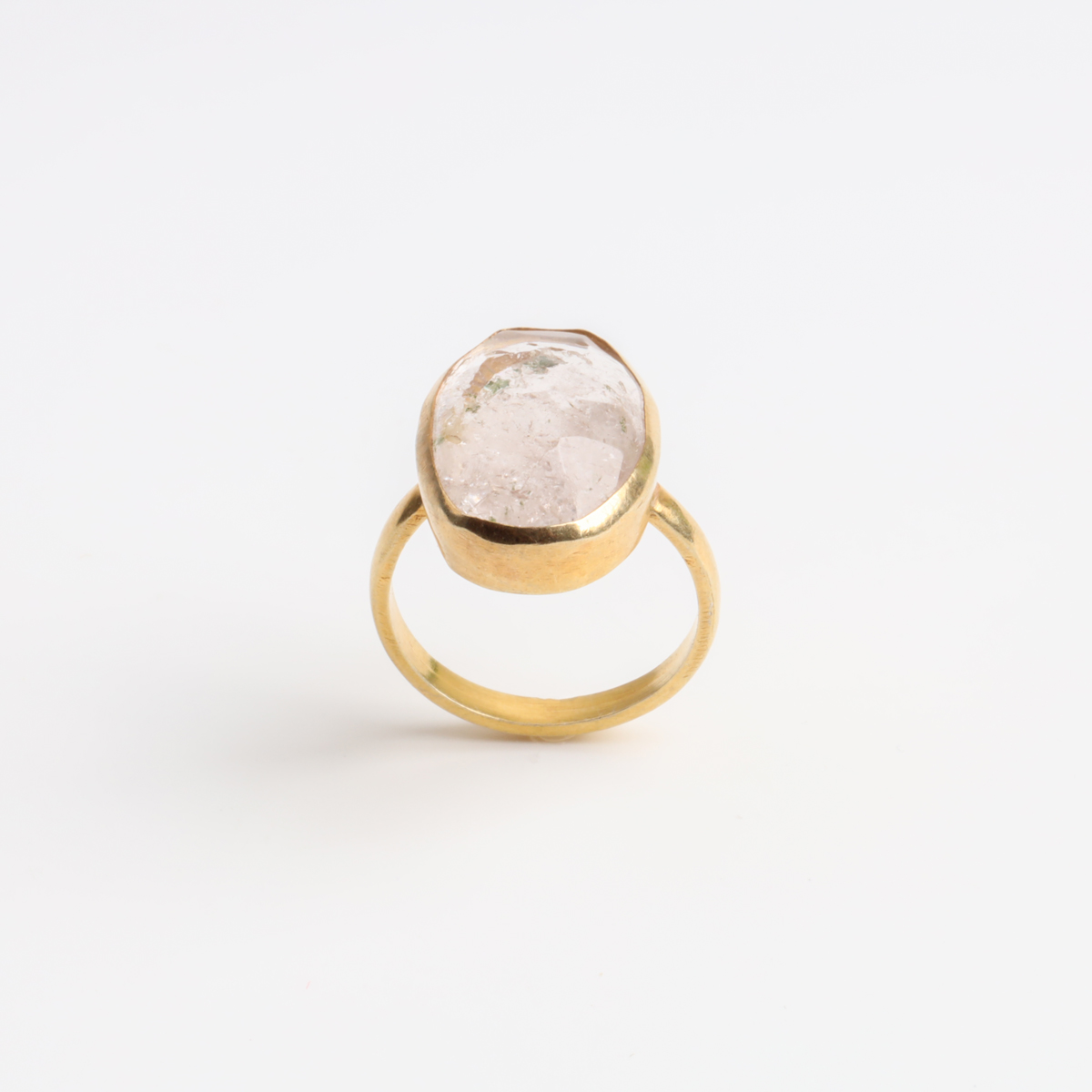 Raw Quartz Gold-Plated Minimalist Ring